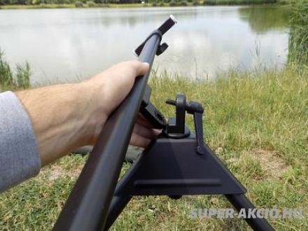 A vázszerkezet és középső rész.