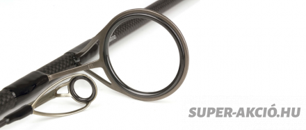 Az erős három talpas shimano gyűrűk, carbon betétekkel.